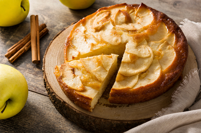 RECETTE DU CAKE MOELLEUX FRANGIPANE AUX POMMES