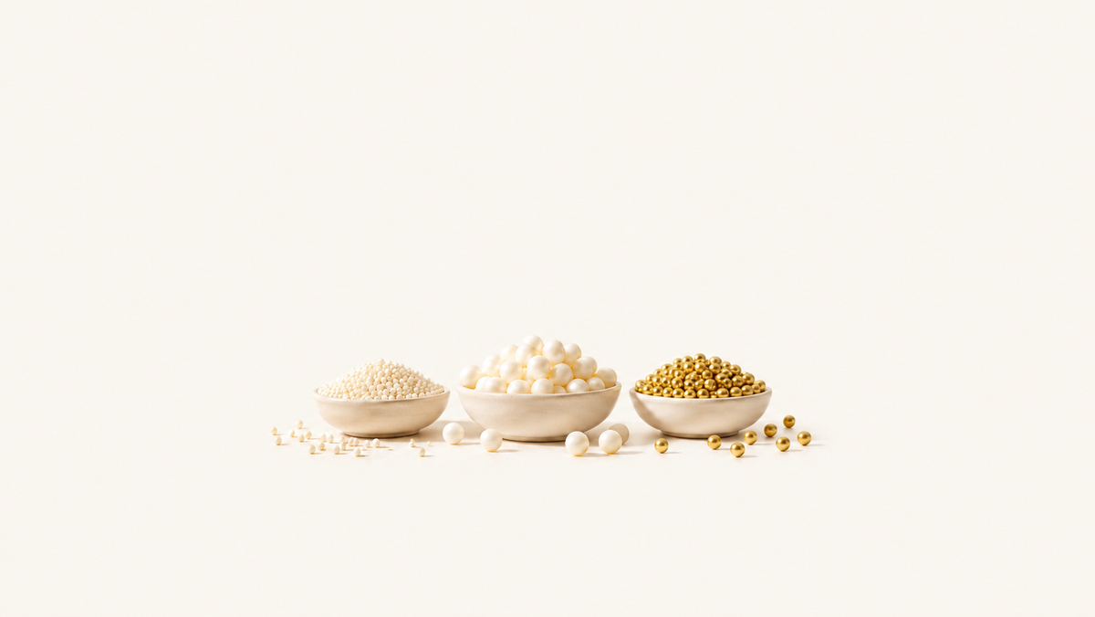 Perles — sélection sur fond crème uni Patissland