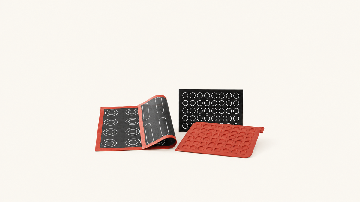 Tapis de préparation & de Cuisson — sélection sur fond crème uni Patissland