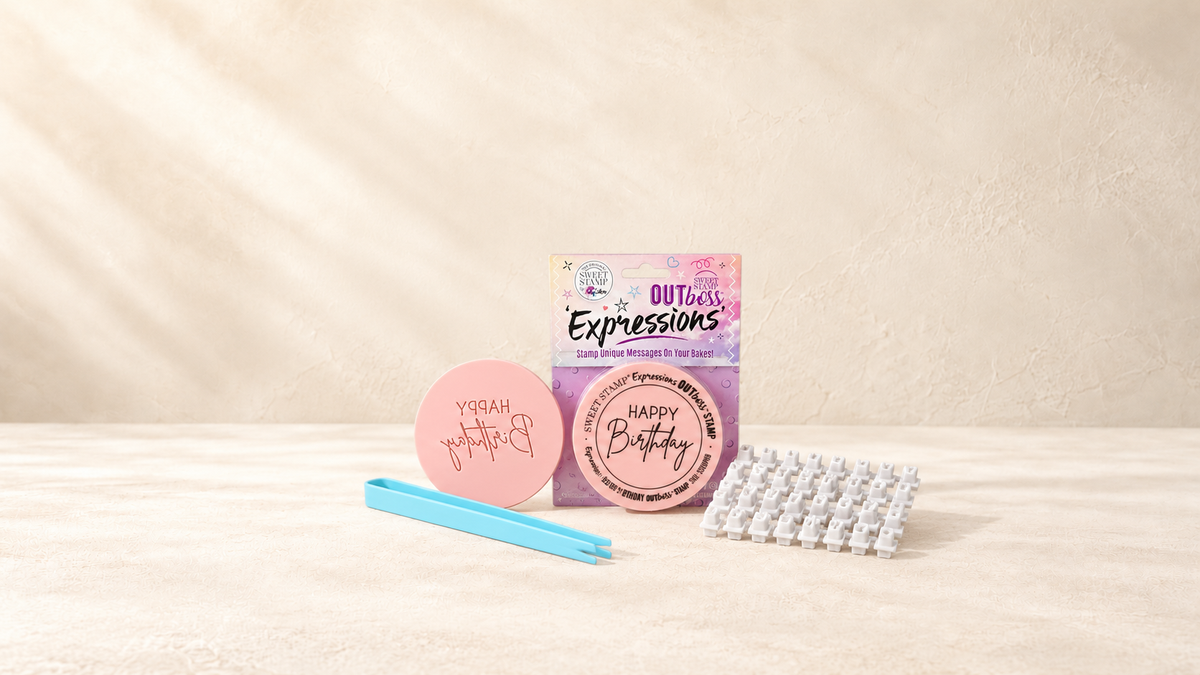 Sweet Stamp — produits de la collection sur fond crème Patissland