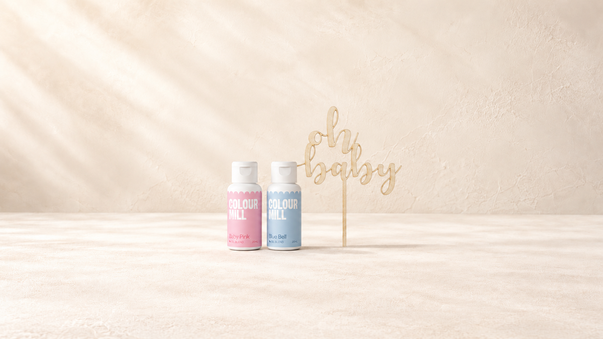 Baby Shower & Gender Reveal — produits de la collection sur fond crème Patissland