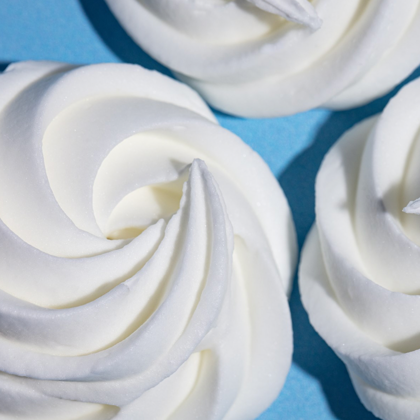 Rosaces de glaçage royal blanc
