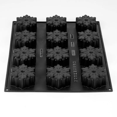 Vue globale de la plaque silicone 12 empreintes flocon.