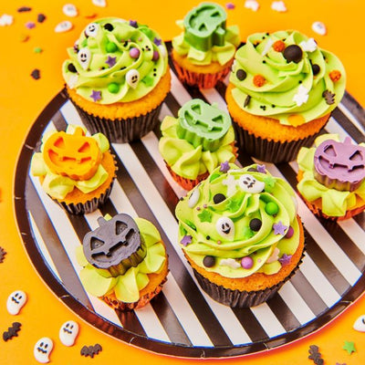 Cupcakes décorés avec le mix Wilton 4-en-1 Halloween
