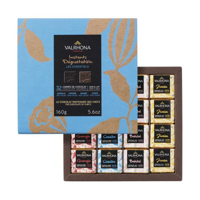 Coffret Valrhona 32 Carrés de Chocolat Noir et Lait – Dégustation Premium – 160 g