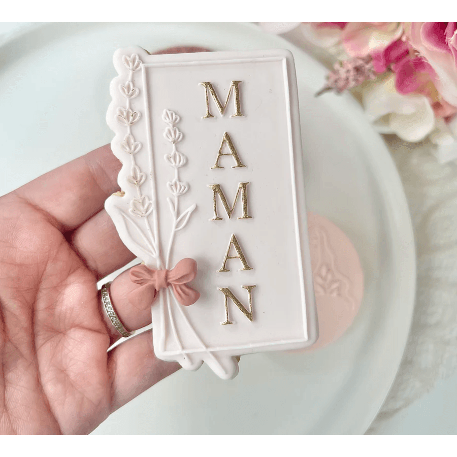 Tampon 3D + Cutter - "Maman" avec Feuilles de Lavande - OH MY COOKIE